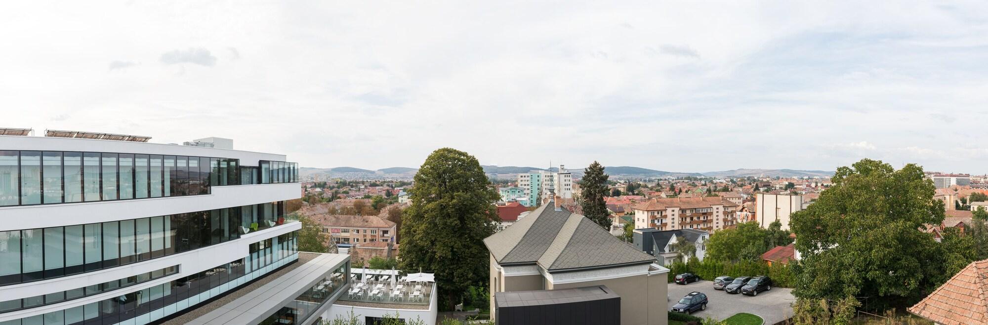 Hotel Privo Targu Mures Exterior photo